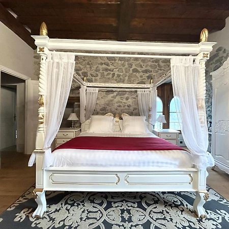 Chateau De La Rive - Suite Prestige - Chambre 2 Personnes Cruet Bagian luar foto